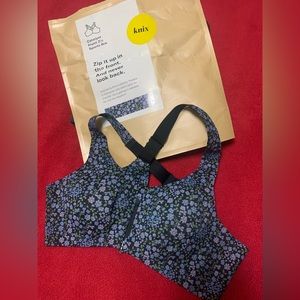 Knix Zip Front Catalyst Sports Bra